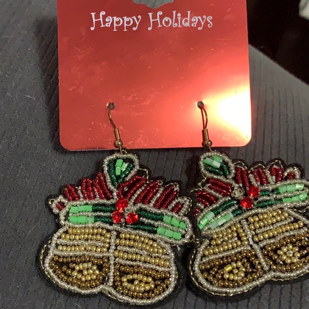 Happy Holidays earrings‎